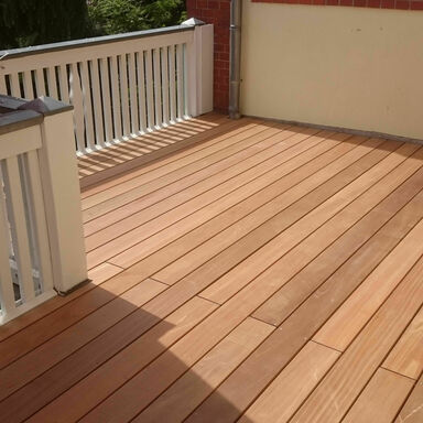 Terrasse aus Bangkirai Yellow Ballau 21x145mm glatt