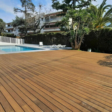 Terrasse aus Bambusholz mit Grad Moso Bamboo X Treme