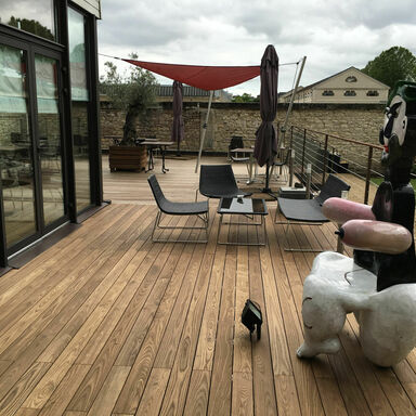 Terrasse aus Grad Thermoesche